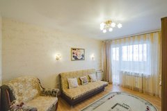 Екатеринбург, ул. Сиреневый, 4к2 (ЖБИ) - фото квартиры