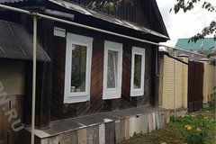 г. Березовский, ул. Варлакова, 77 (городской округ Березовский) - фото дома