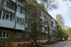 Екатеринбург, ул. 40-летия Октября, 82 (Уралмаш) - фото квартиры