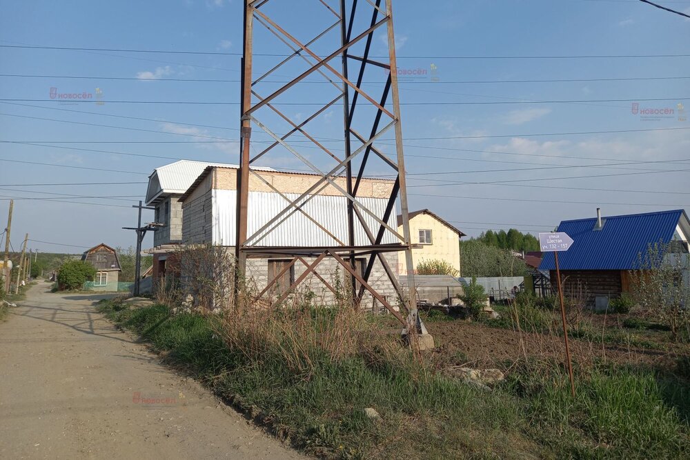 г. Среднеуральск, СНТ Строитель, уч. 2 (городской округ Среднеуральск) - фото сада (2)