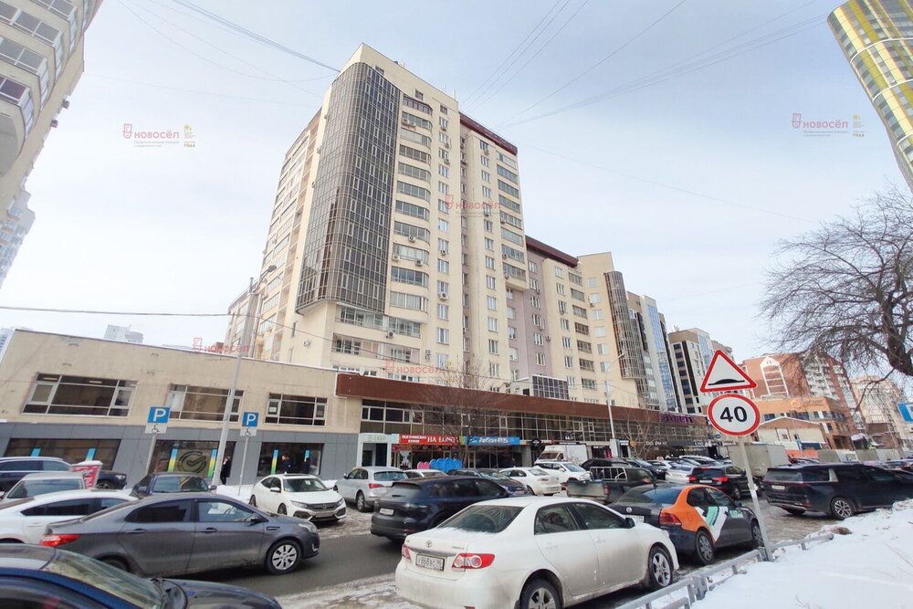 Екатеринбург, ул. Хохрякова, 72 (Центр) - фото торговой площади (5)