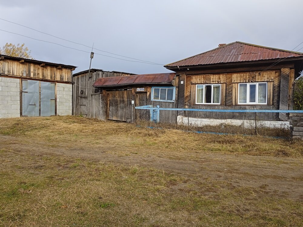 д. Первунова, ул. Суворова, 1 (городской округ Алапаевский) - фото дома (1)