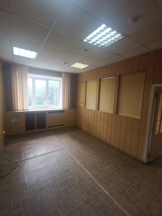 г. Верхняя Пышма, ул. Кривоусова, 36 (городской округ Верхняя Пышма) - фото офисного помещения (4)