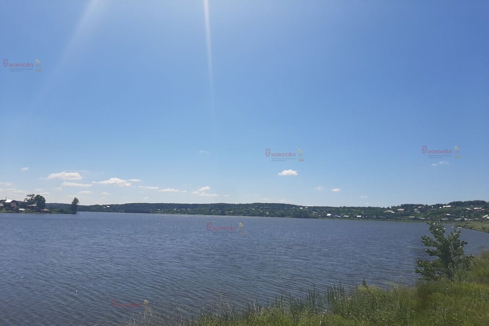 поселок городского типа Староуткинск, ул. Октябрьская, 33 (городской округ Староуткинск) - фото земельного участка (6)