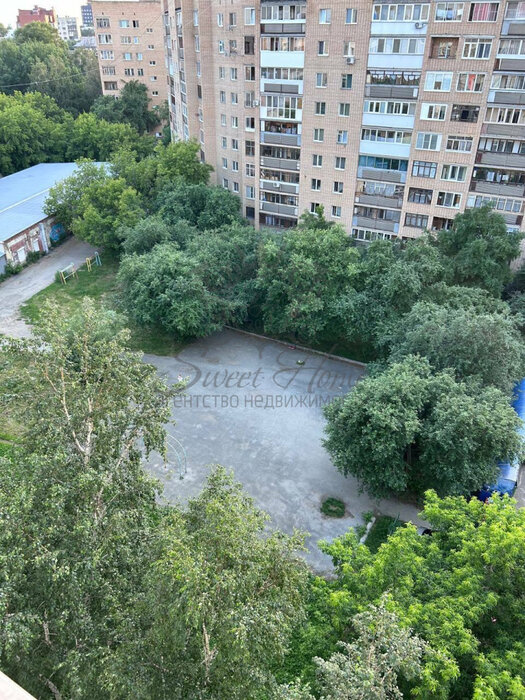 Екатеринбург, ул. Буторина, 2 (Шарташский рынок) - фото квартиры (8)