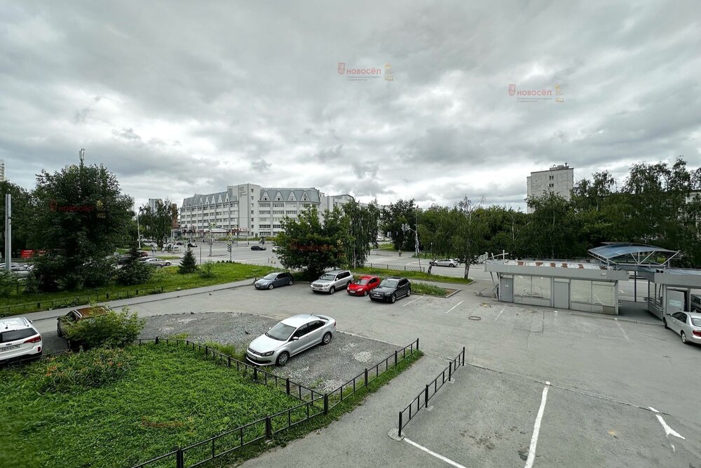 Екатеринбург, ул. Шаумяна, 111 - фото офисного помещения (3)