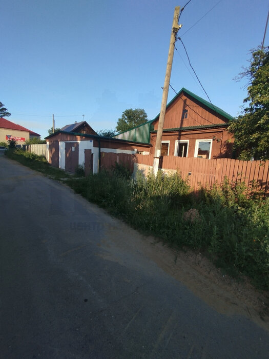 г. Асбест, ул. Володарского, 49А (городской округ Асбестовский) - фото дома (1)