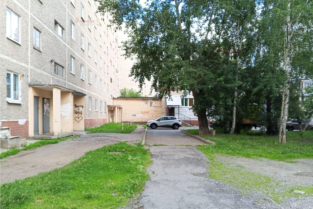 Екатеринбург, ул. Викулова, 46 (ВИЗ) - фото комнаты (2)