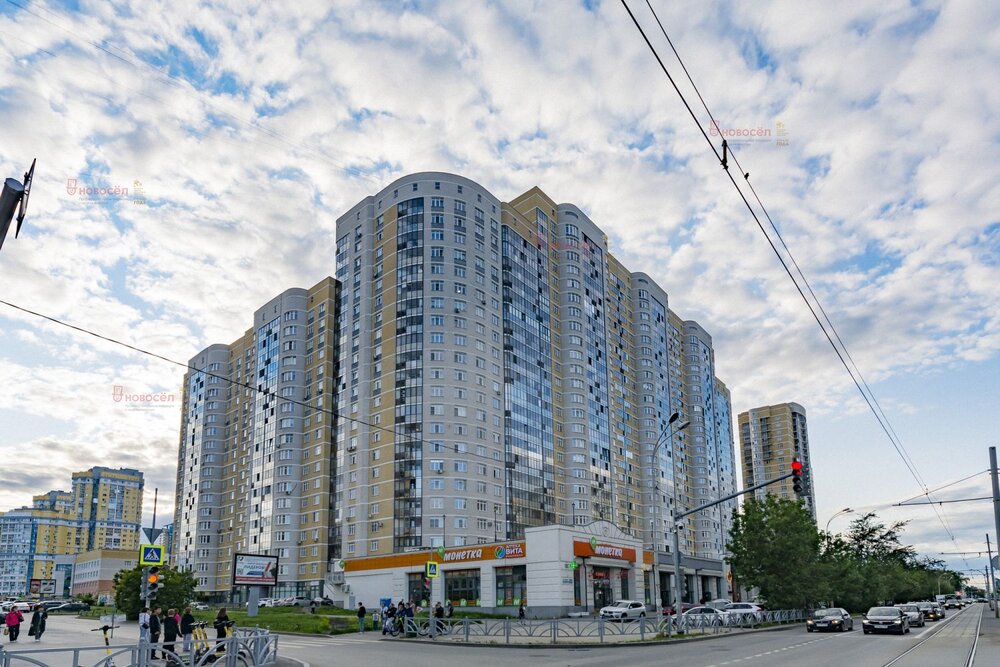 Екатеринбург, ул. 8 Марта, 190 (Автовокзал) - фото квартиры (2)