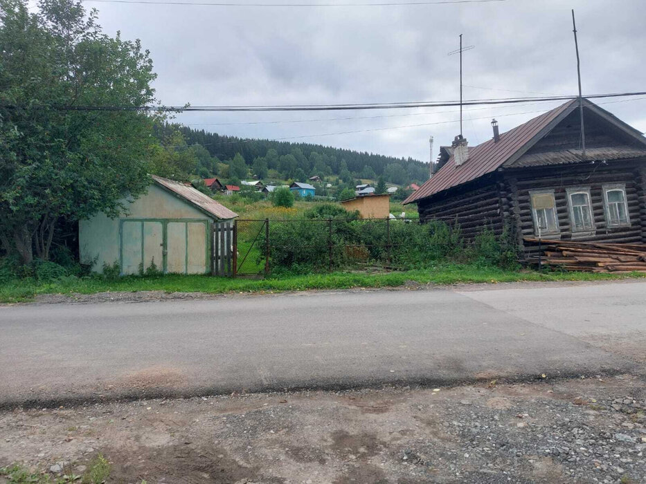 поселок городского типа Верхние Серги, ул. Розы Люксембург, 72 (городское поселение Верхнесергинское) - фото земельного участка (7)