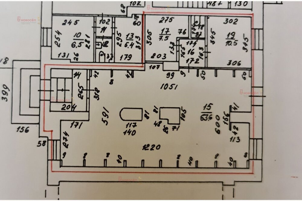 Екатеринбург, ул. Ленина, 97 (Втузгородок) - фото торговой площади (1)