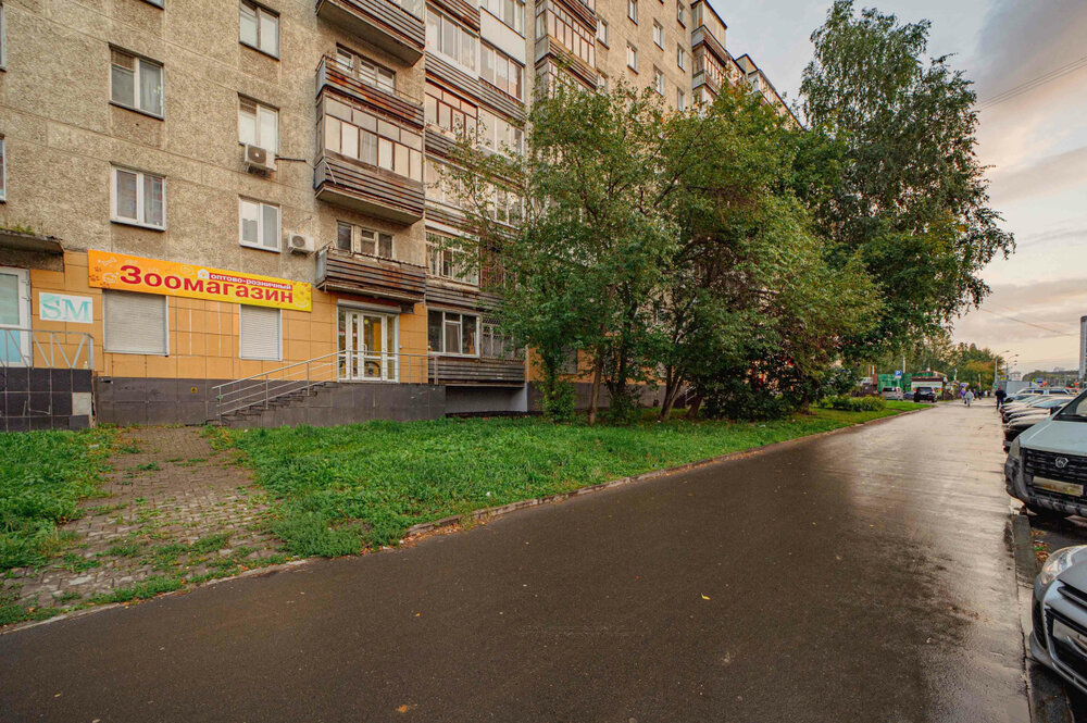 Екатеринбург, ул. Бакинских комиссаров, 58 (Уралмаш) - фото торговой площади (5)