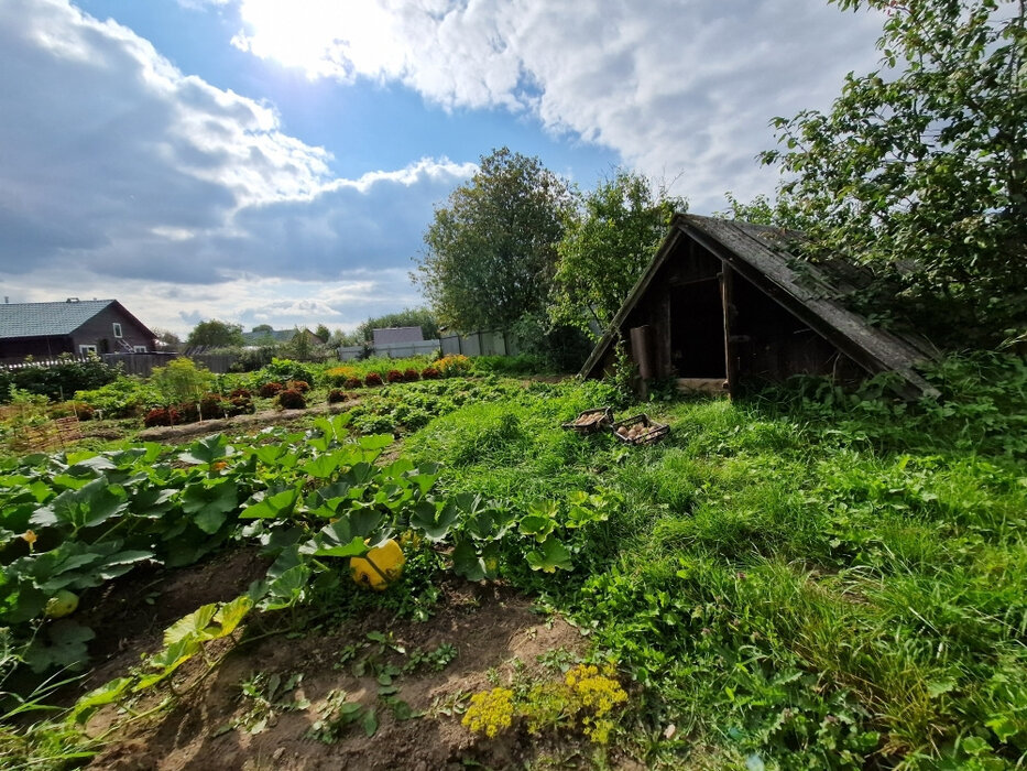 п. Красный, ул. Станционная, 13 (городской округ Верхняя Пышма) - фото дома (8)