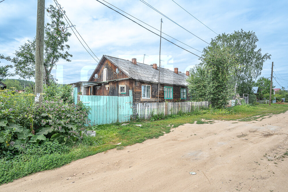 п. Колюткино, ул. Степана Разина, 24 (городской округ Белоярский) - фото дома (1)