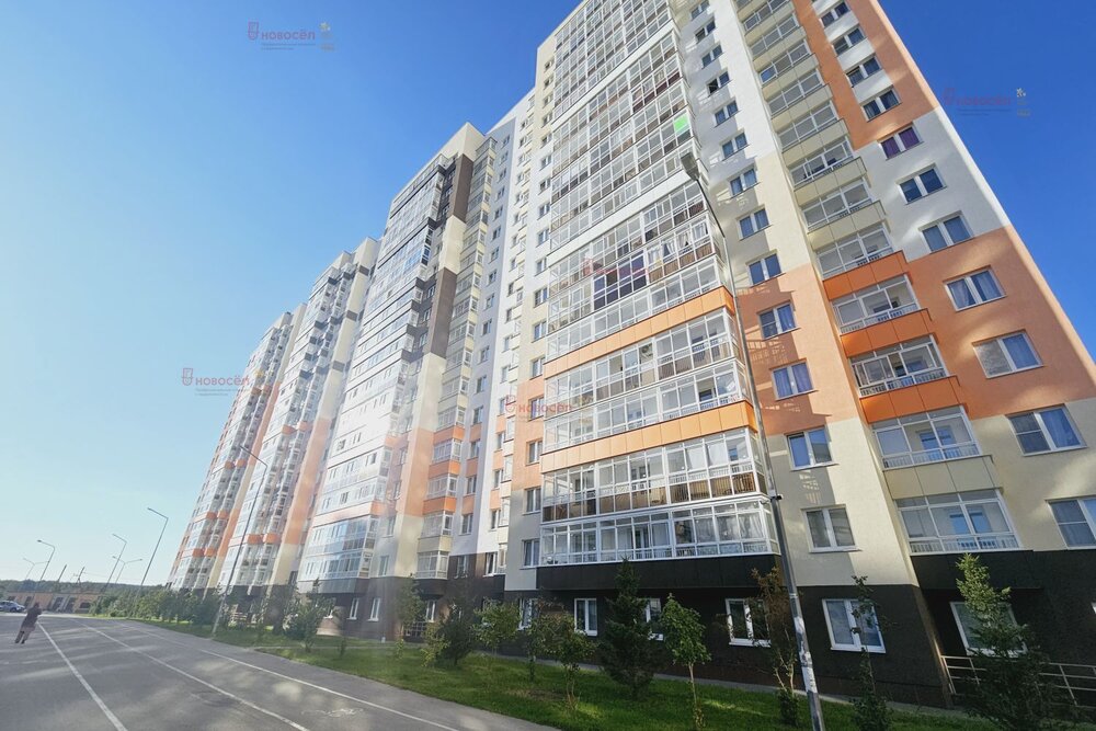 Екатеринбург, ул. Латвийская, 56 (Компрессорный) - фото квартиры (2)