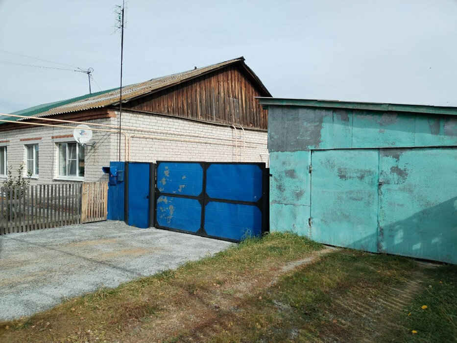 поселок городского типа Белоярский, ул. Пролетарская,   (городской округ Белоярский) - фото дома (1)