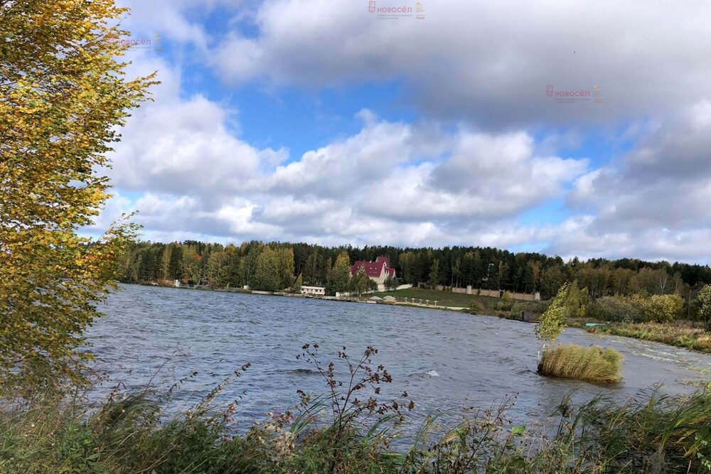 п. Таватуй, ул. Набережная, 16 (городской округ Невьянский) - фото земельного участка (3)