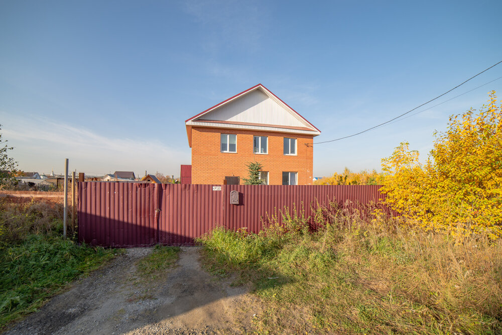 г. Арамиль, ул. Щорса, 7а (городской округ Арамильский) - фото дома (5)