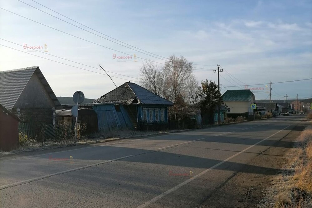 поселок городского типа Верхние Серги, ул. Ленина, 100 (городское поселение Верхнесергинское) - фото дома (6)