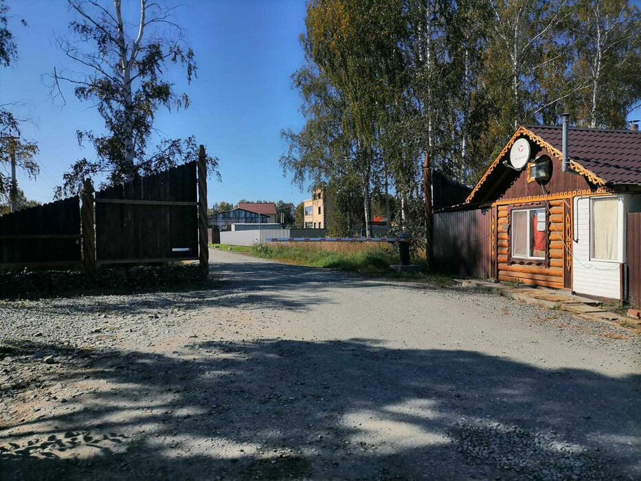 с. Новоалексеевское, ул. Чернышевского (городской округ Первоуральск) - фото земельного участка (3)