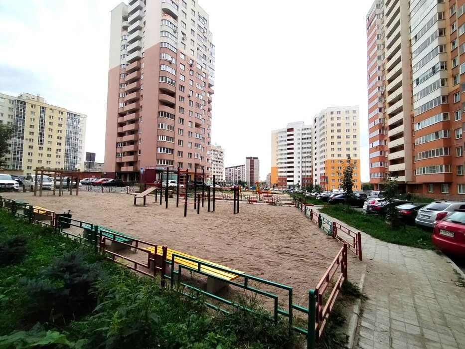 Екатеринбург, ул. Рощинская, 44 (Уктус) - фото квартиры (2)