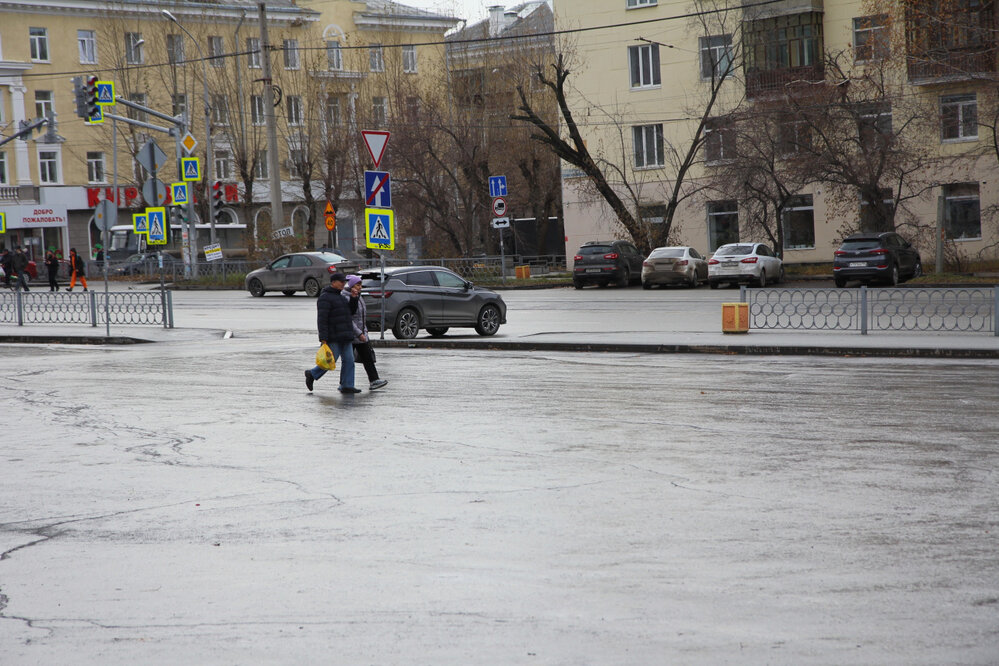 Екатеринбург, ул. Старых Большевиков, 24 (Эльмаш) - фото торговой площади (8)