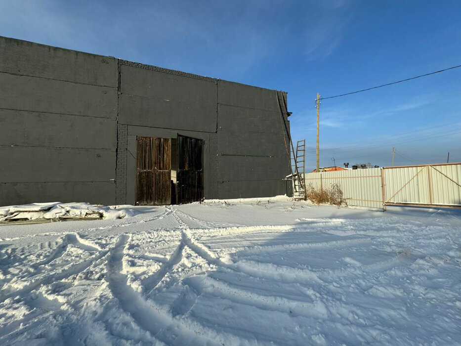 с. Новоалексеевское, ул. 8 Марта, 52/3 (городской округ Первоуральск) - фото склада (1)