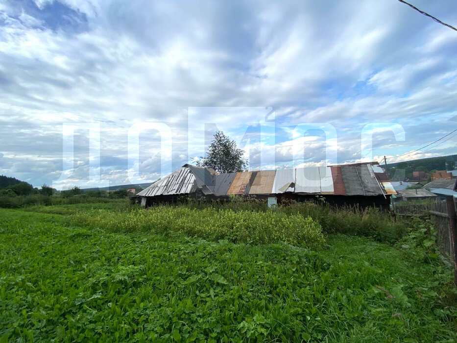 поселок городского типа Верхние Серги, городское поселение Верхнесергинское, Пермское направление, 100, ул.Розы Люксембург, 22 (Выберите район) - фото дома (5)