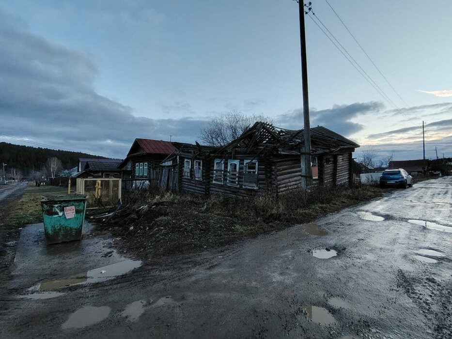 г. Нижние Серги, ул. Володарского, 29 (Нижнесергинский район) - фото земельного участка (3)