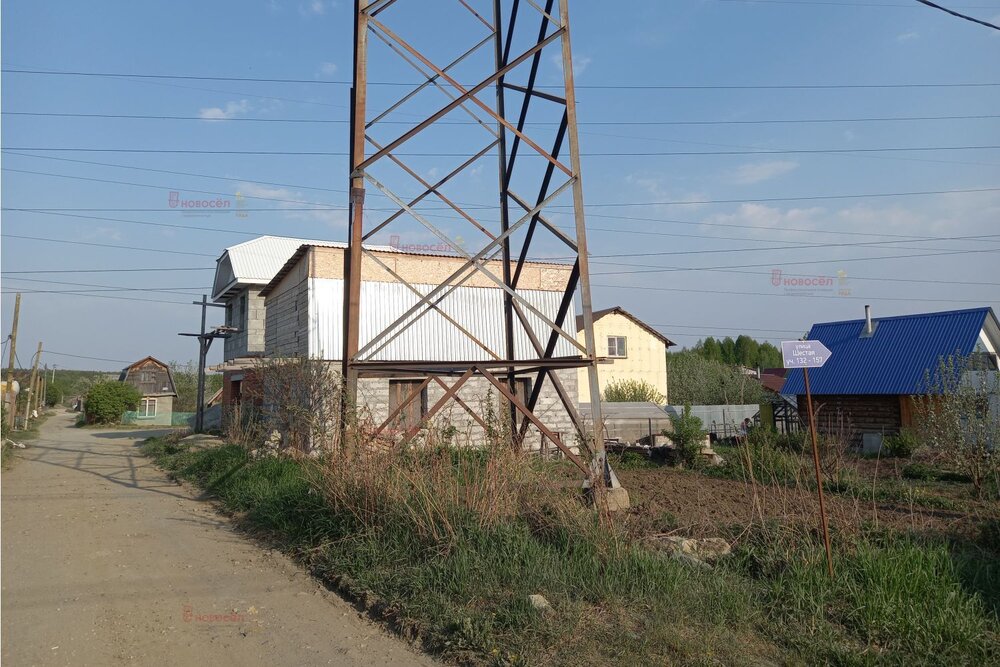 г. Среднеуральск, СНТ Строитель 2 (городской округ Среднеуральск) - фото сада (2)