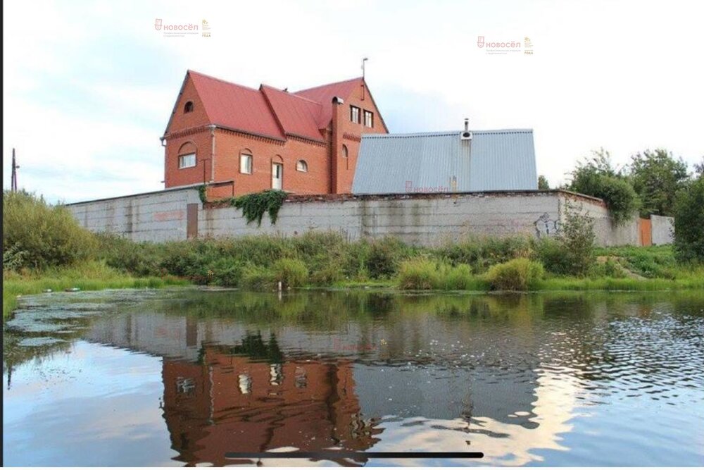 п. Монетный, ул. Зеленая, 18 (городской округ Березовский) - фото коттеджа (2)