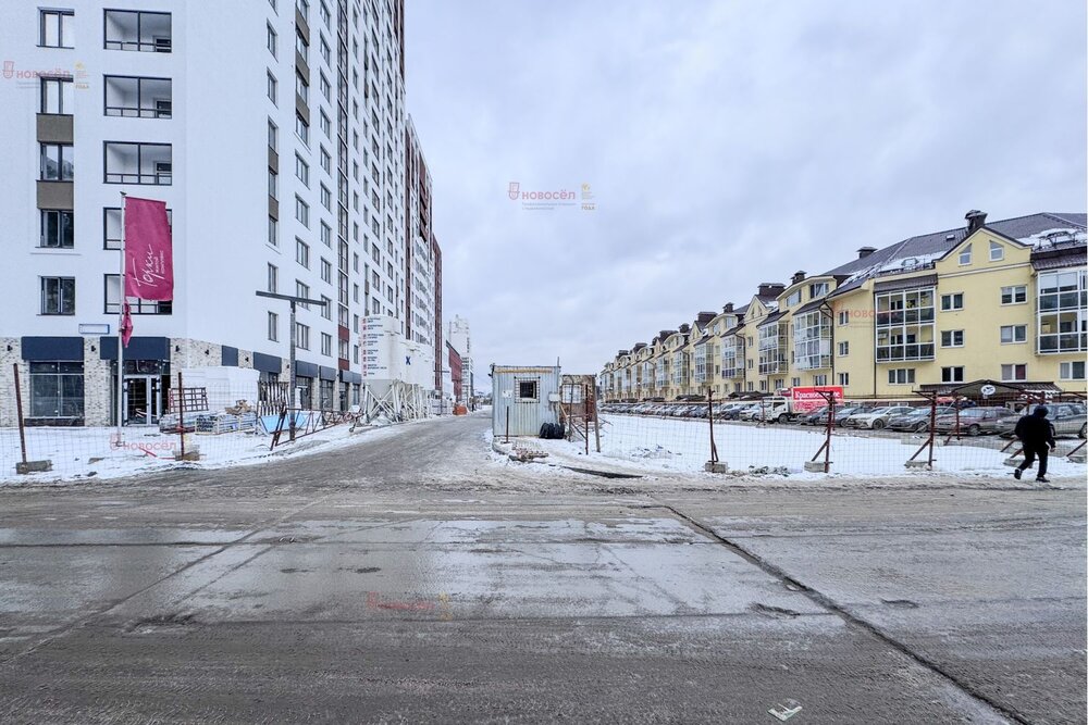 Екатеринбург, ул. Очеретина, 16 (Академический) - фото торговой площади (8)