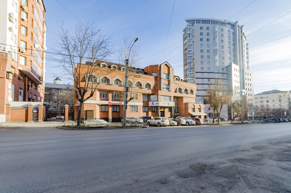 Екатеринбург, ул. Белинского, 55 (Центр) - фото гаража (1)