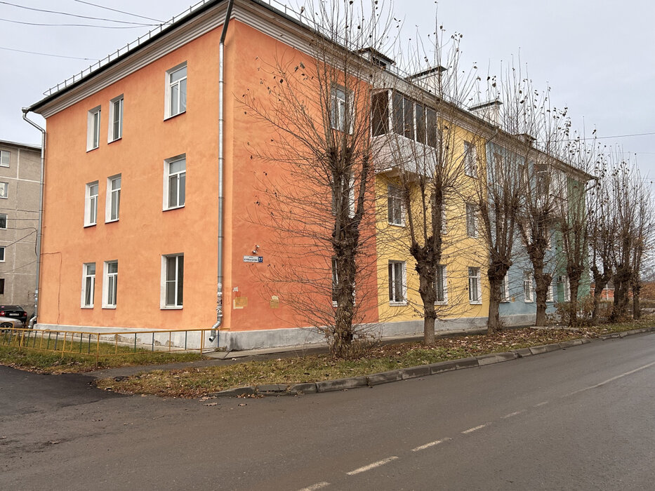 г. Среднеуральск, ул. Куйбышева, 17 (городской округ Среднеуральск) - фото квартиры (1)