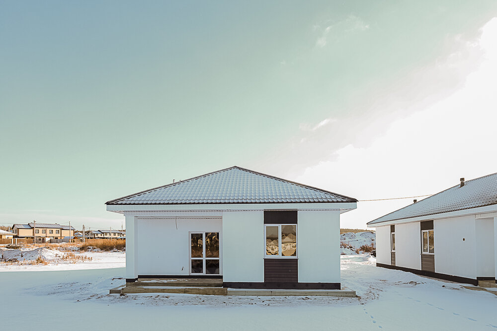 к.п. Белые Росы, городской округ Полевской, с. Курганово, Полевское направление, 31км., ул.Ольховая, 222 (Выберите район) - фото коттеджа (2)