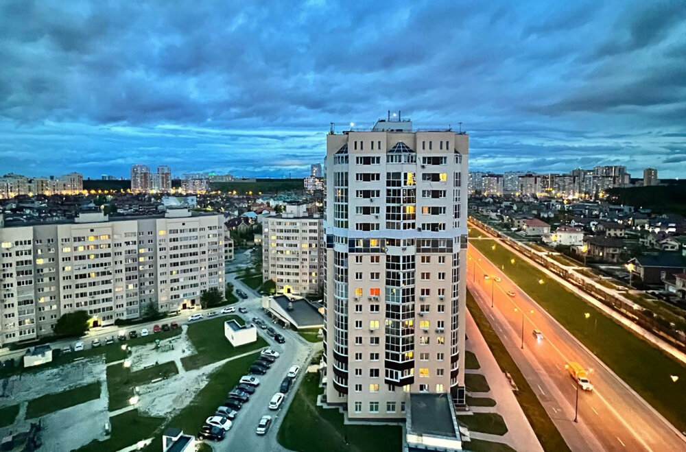 Екатеринбург, ул. Чкалова, 258 (УНЦ) - фото квартиры (1)