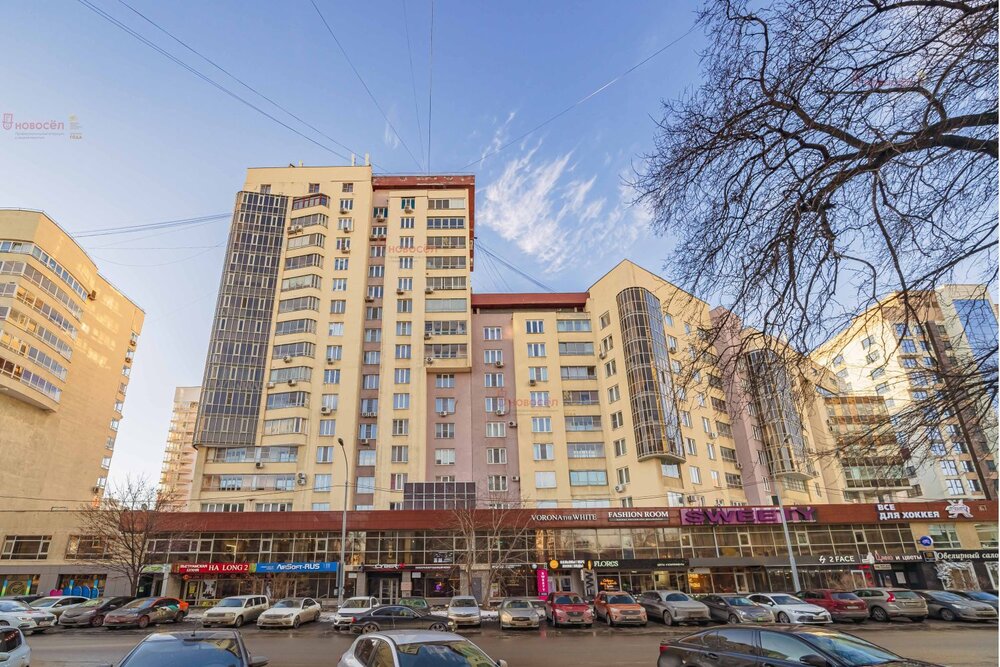 Екатеринбург, ул. Хохрякова, 72 (Центр) - фото квартиры (2)