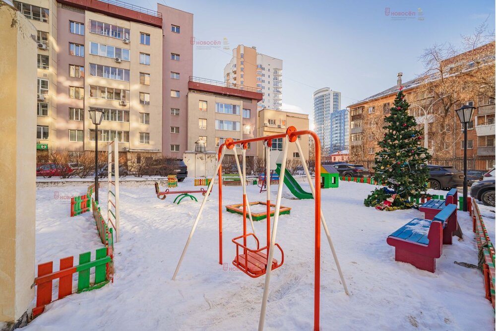 Екатеринбург, ул. Хохрякова, 72 (Центр) - фото квартиры (3)