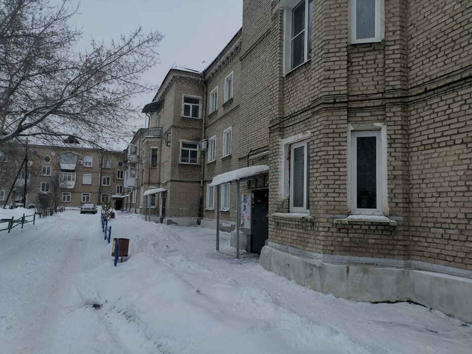 г. Каменск-Уральский, ул. Олега Кошевого, 14 (городской округ Каменский) - фото квартиры (1)