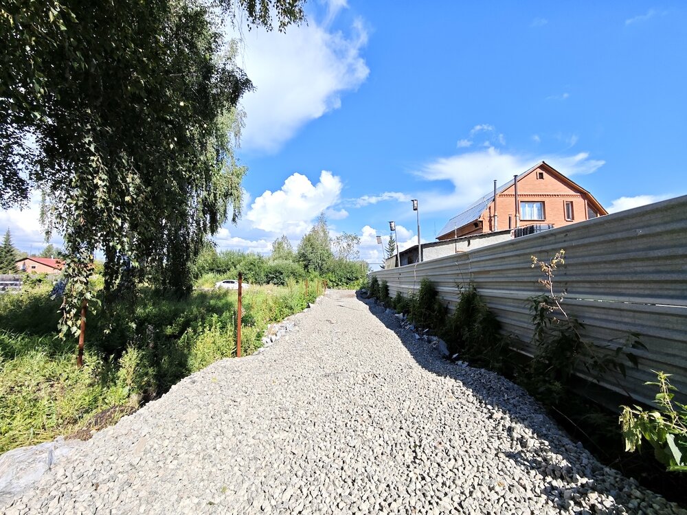 п. Большой Исток, ул. Луговая, 6 (городской округ Сысертский) - фото земельного участка (3)