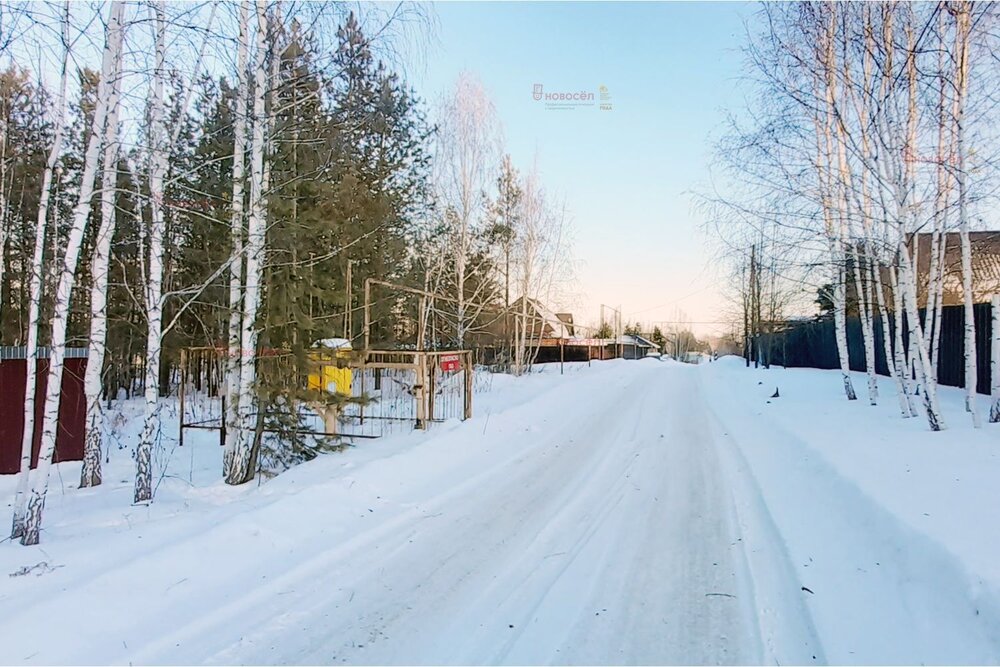 поселок городского типа Белоярский, ул. Берёзовая, 11 (городской округ Белоярский) - фото земельного участка (6)