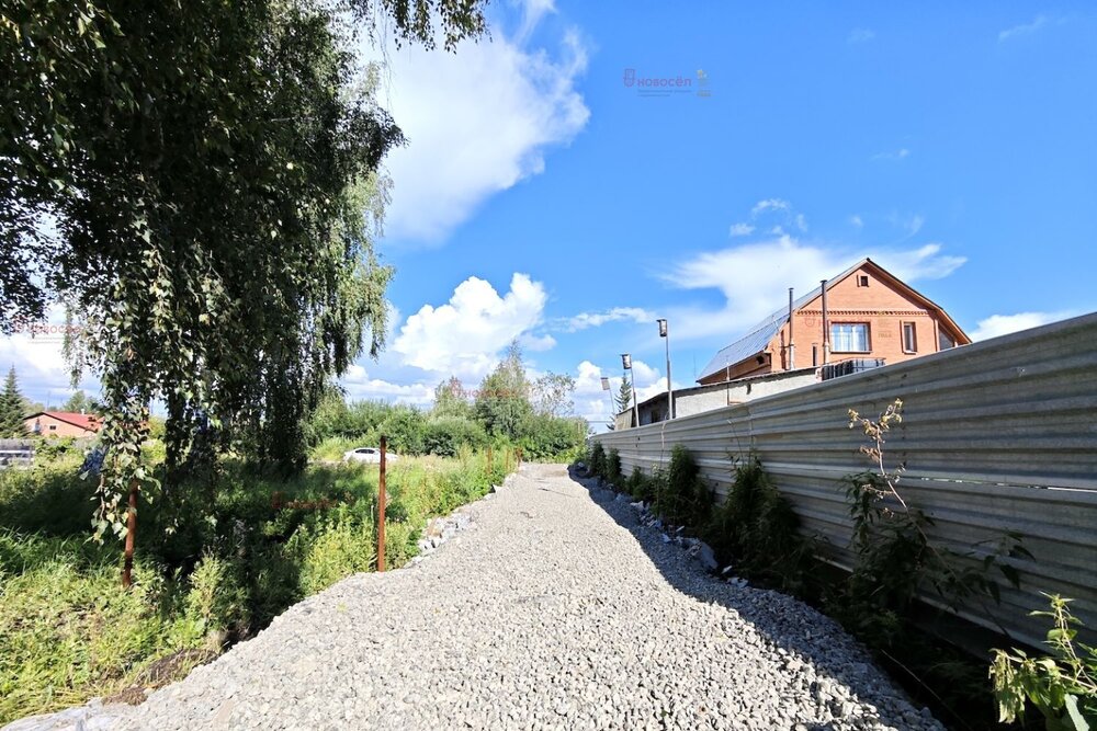 п. Большой Исток, ул. Луговая, 6 (городской округ Сысертский) - фото земельного участка (2)