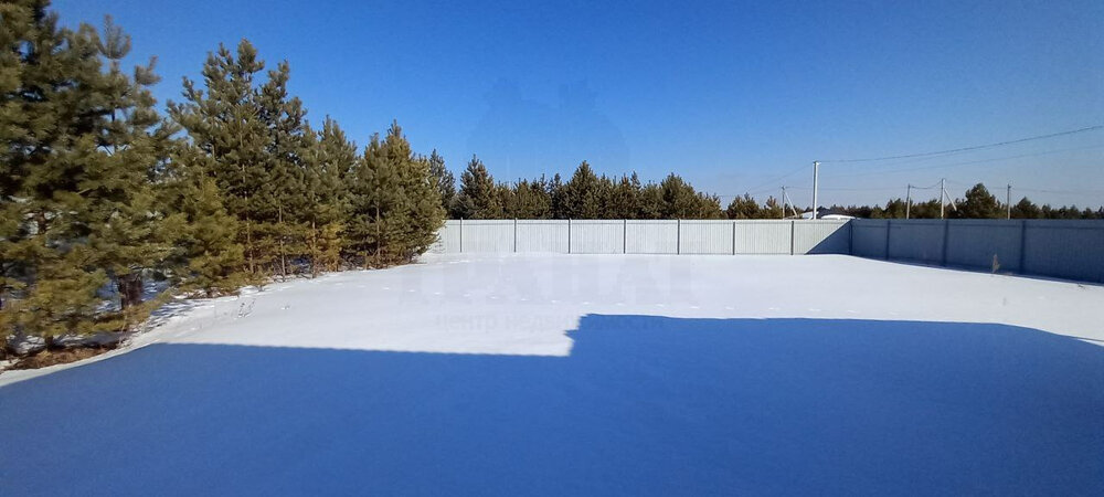 п. Бобровский, ул. Молодёжный,   (городской округ Сысертский) - фото дома (2)