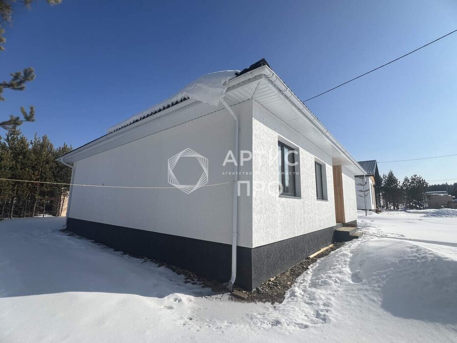 к.п. Дарвин, ул. Физиков, 13 (городской округ Белоярский, п. Рассоха) - фото дома (2)