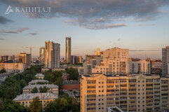 Екатеринбург, ул. Юмашева , 13 (Центр) - фото квартиры