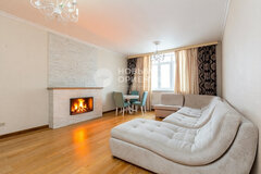 Екатеринбург, ул. 8 Марта, 190 (Автовокзал) - фото квартиры