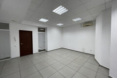 Екатеринбург, ул. Барвинка, 21 (УНЦ) - фото офисного помещения
