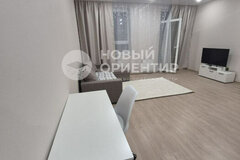 Екатеринбург, ул. Красных командиров, 1В (Эльмаш) - фото квартиры