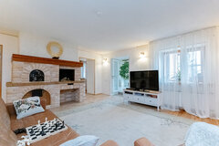 д. Большое Седельниково, ул. Полевая, 11 (городской округ Сысертский) - фото коттеджа