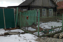 г. Среднеуральск, ул. Советская, 64 (городской округ Среднеуральск) - фото дома